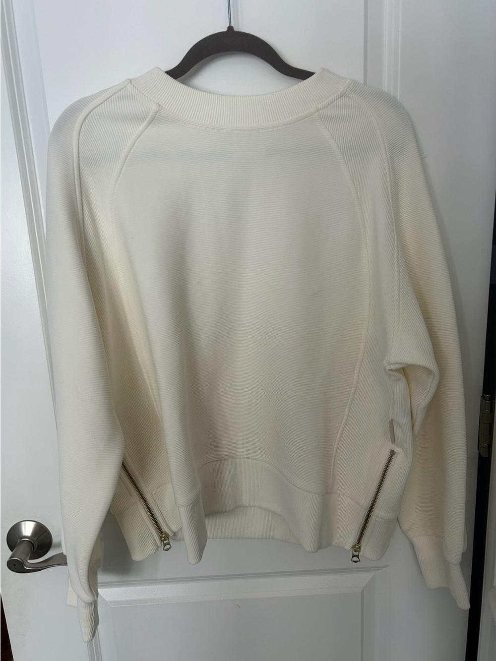 Varley Addelyn Ribbed Sweatshirt - Picture 2 of 5